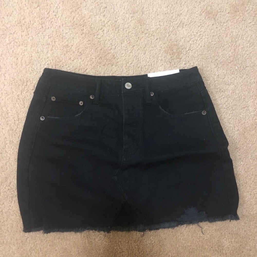 American Eagle Black Jean skirt NWT